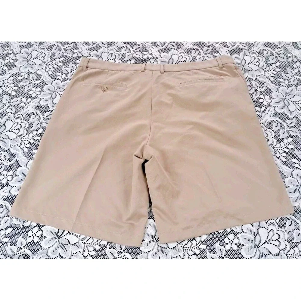 Greg Norman Golf Shorts Men Sz 42 Tan Flat Front Slash Pockets Polyester Pre-own